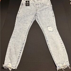Rock & Republic Acid Wash Pull-On Legging Jeans Light Blue Stretch Distressed